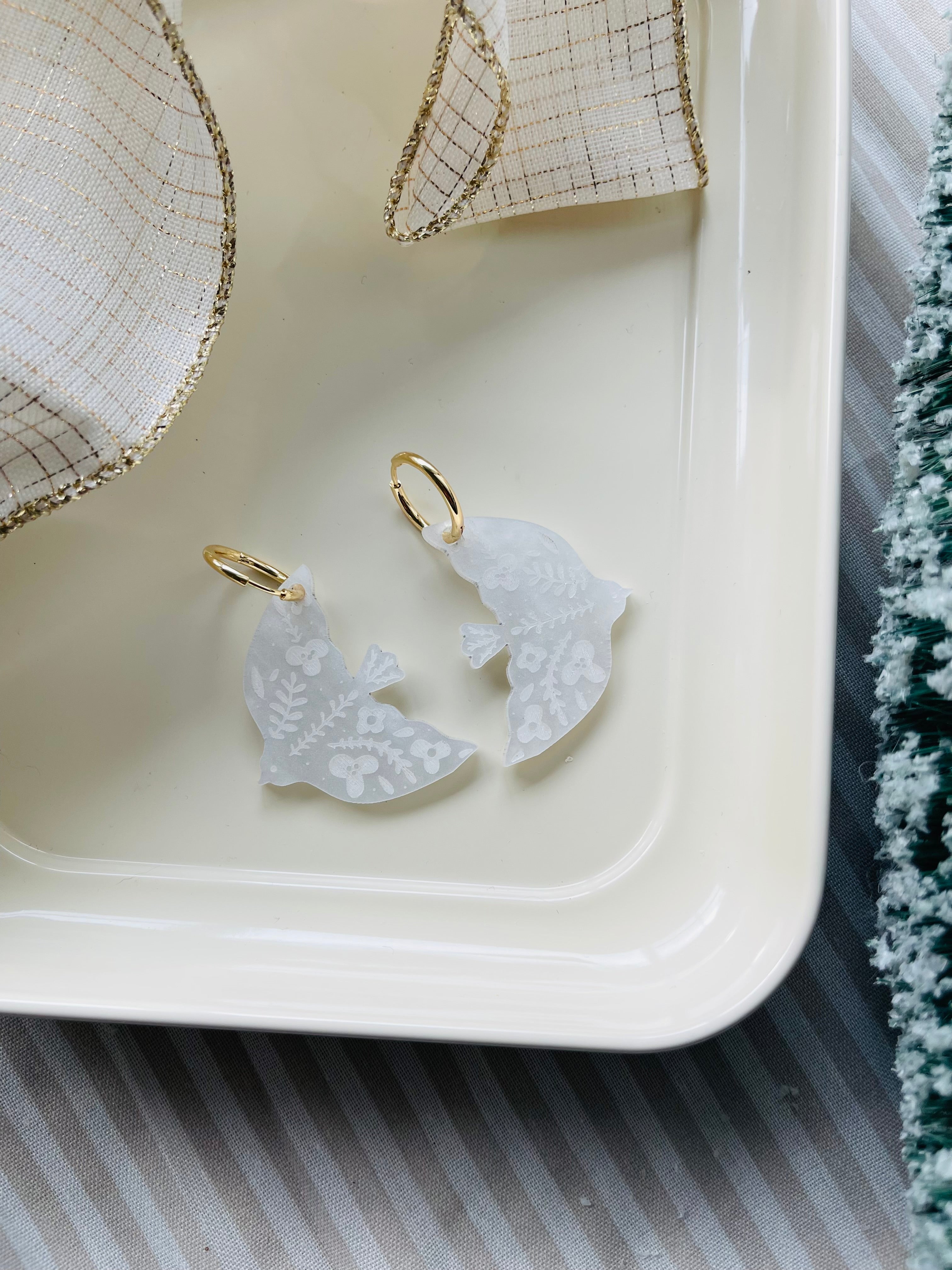 Flutter (2 color options)